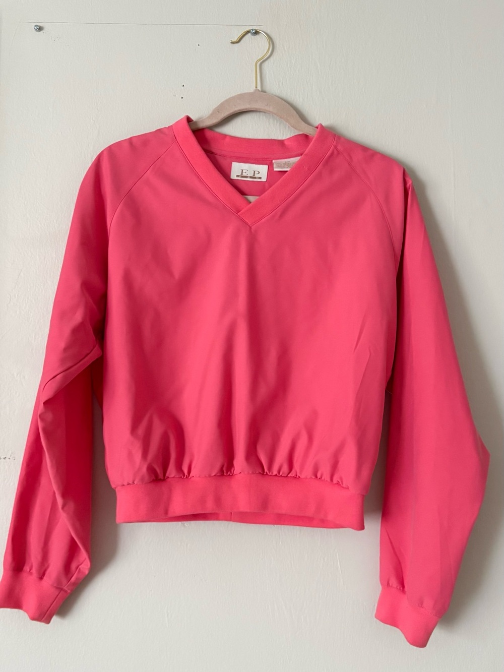 EP Pro Hot Pink V-Neck Golf Pullover